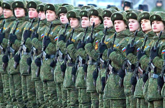 Генштаб утверждает, что все молодые призывники очень хотят служить Генштаб утверждает, что все молодые призывники очень хотят служить