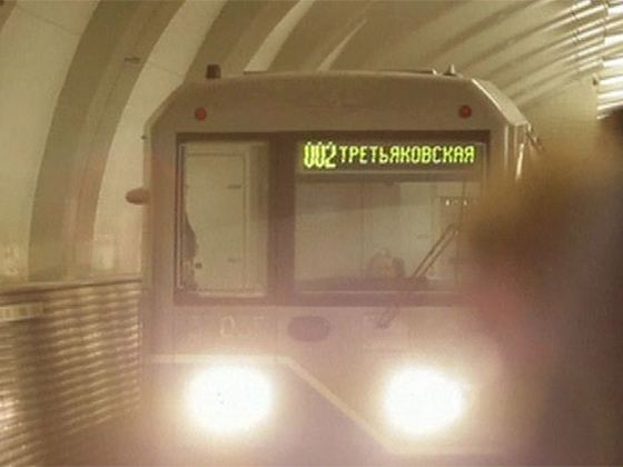 Драка на «Третьяковской» парализовала движение метро