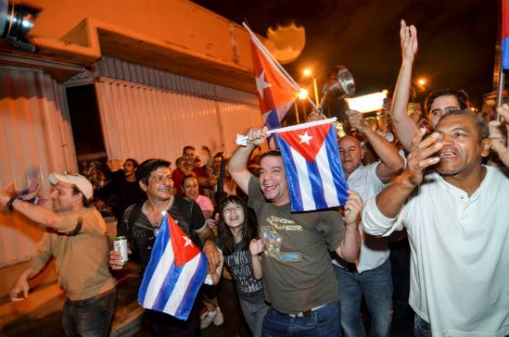 Cuban expats celebrate Castro's death Cuban expats celebrate Castro's death